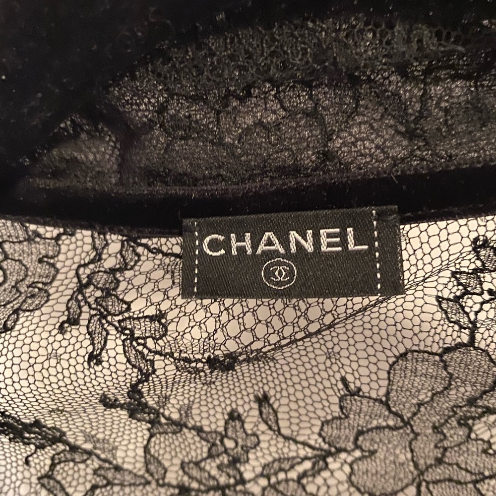 Chanel lace black blouse